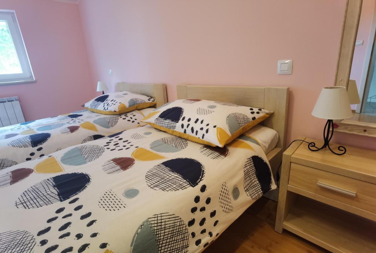 Apartment Luce Pićan Kültér fotó