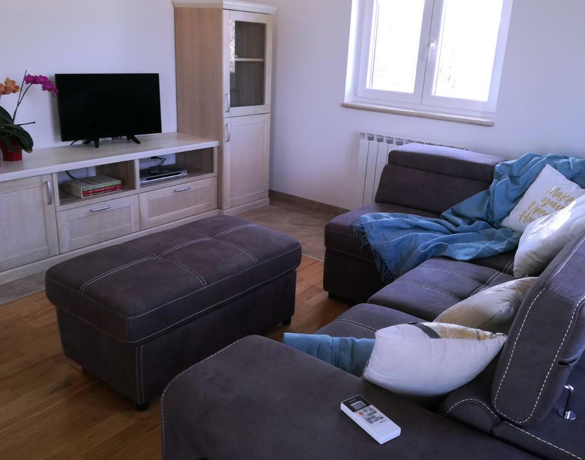 Apartment Luce Pićan Kültér fotó